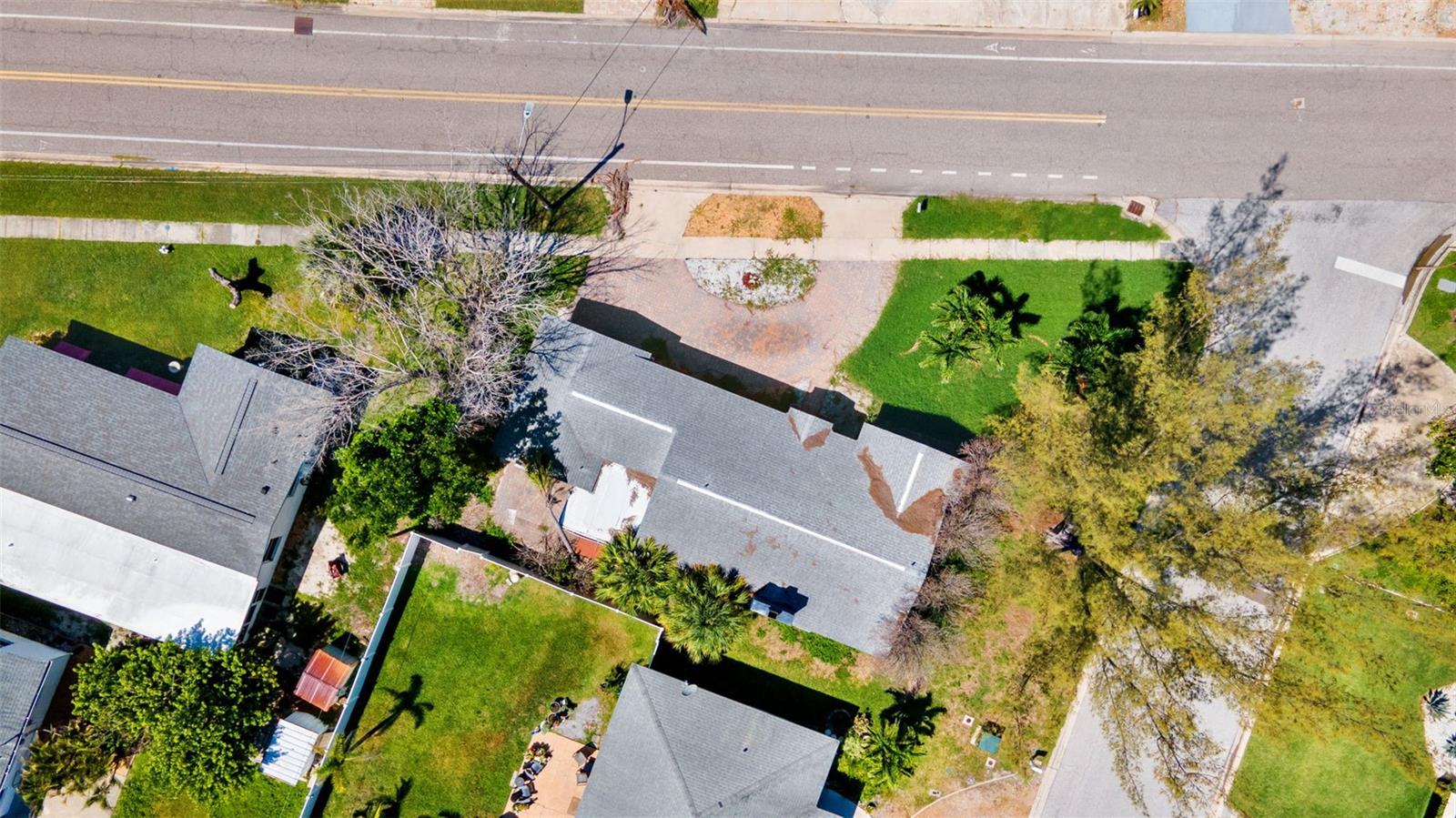 Image 21 of 26 For 8075 Gulf Boulevard