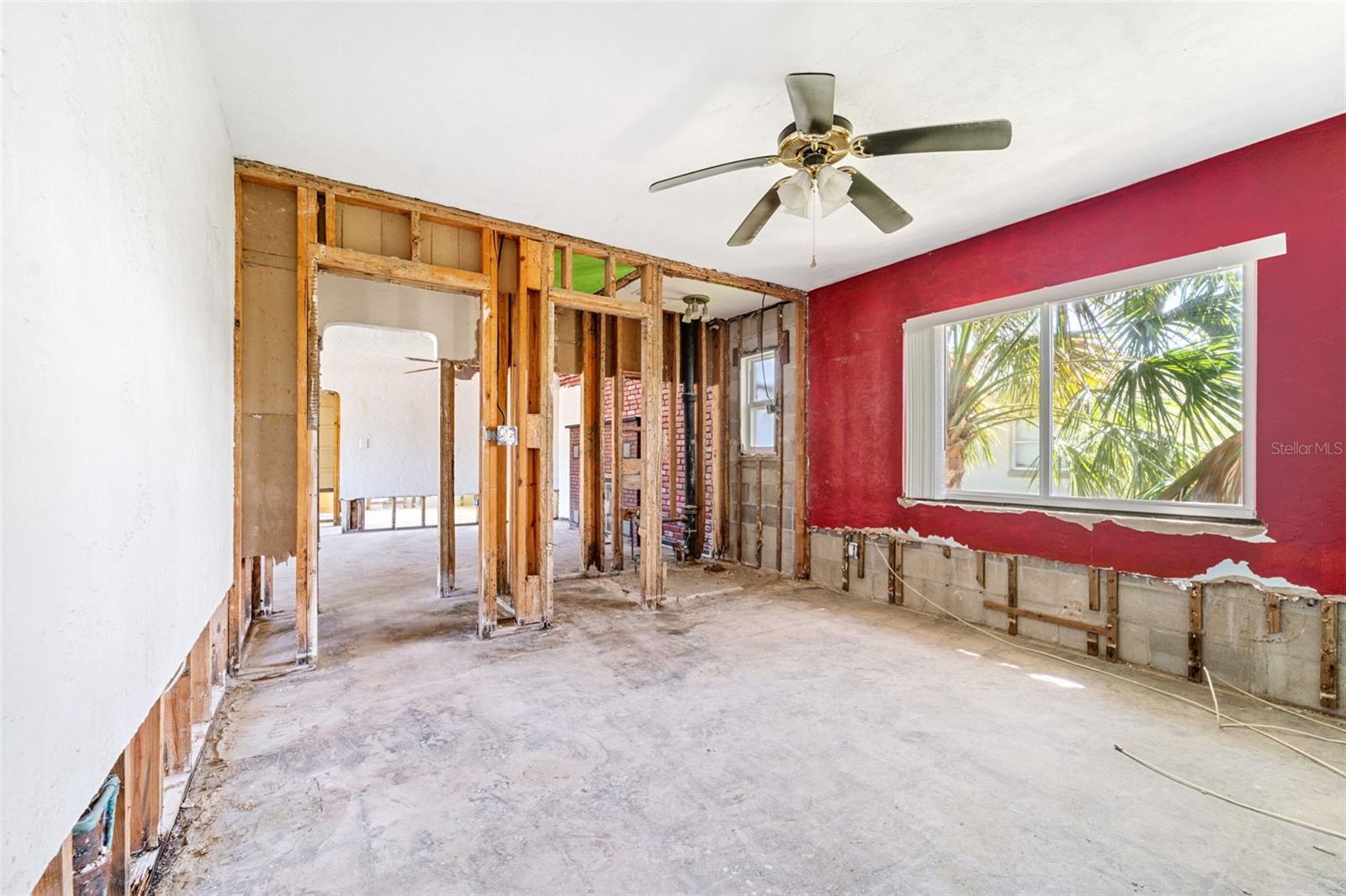 Image 7 of 26 For 8075 Gulf Boulevard