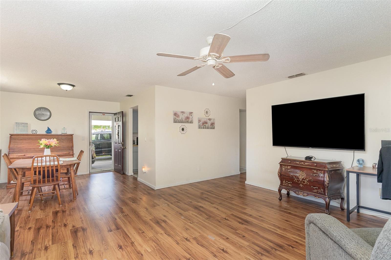 Image 9 of 29 For 8917 103rd Lane