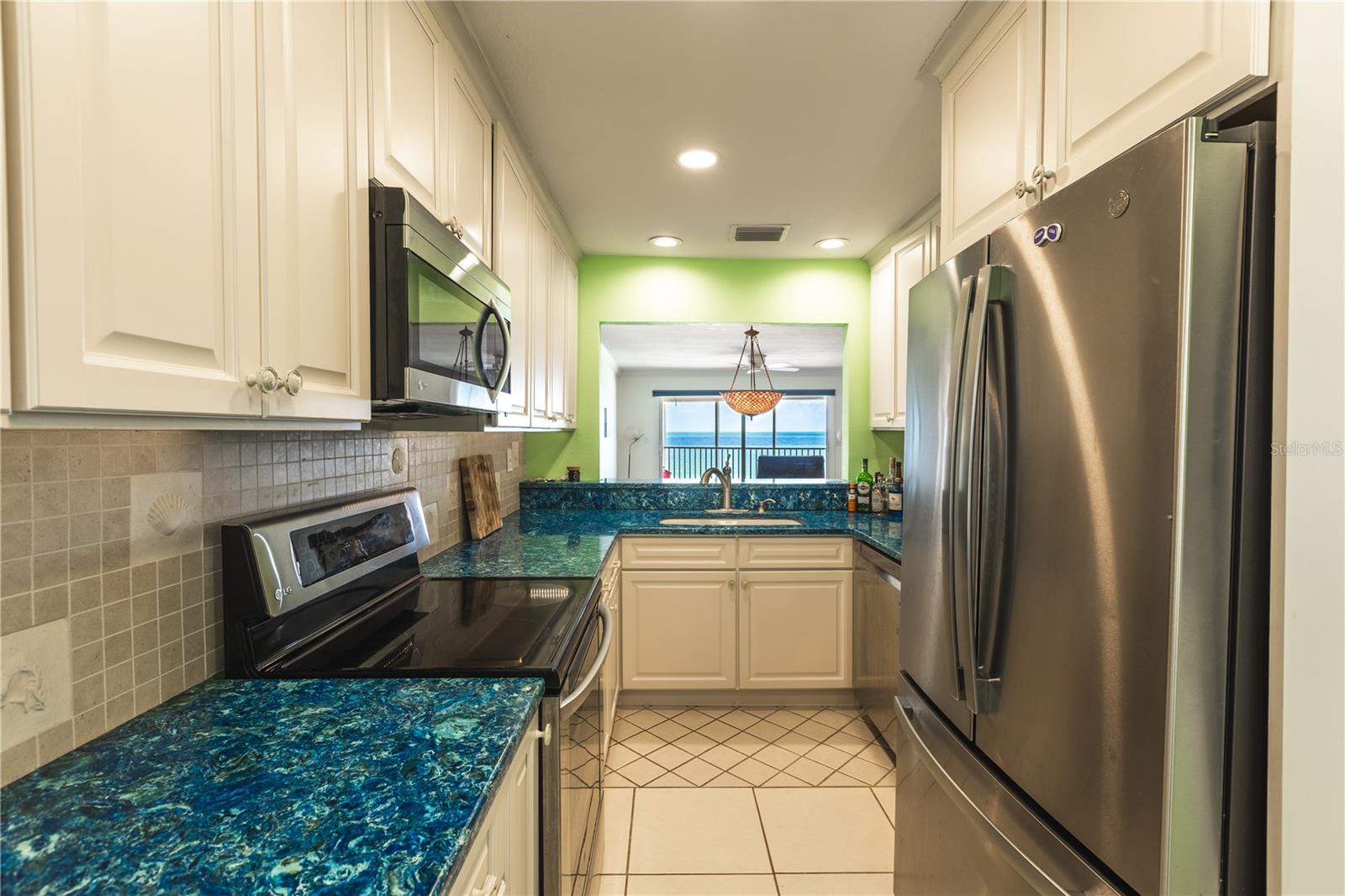 Image 11 of 33 For 3100 Gulf Boulevard 431