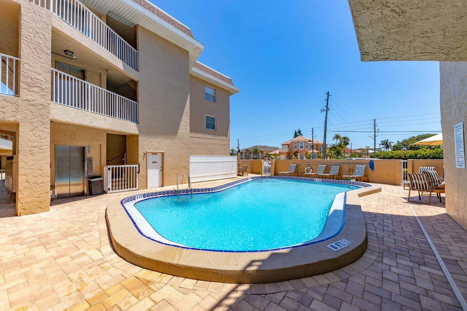 Image 25 of 33 For 3100 Gulf Boulevard 431
