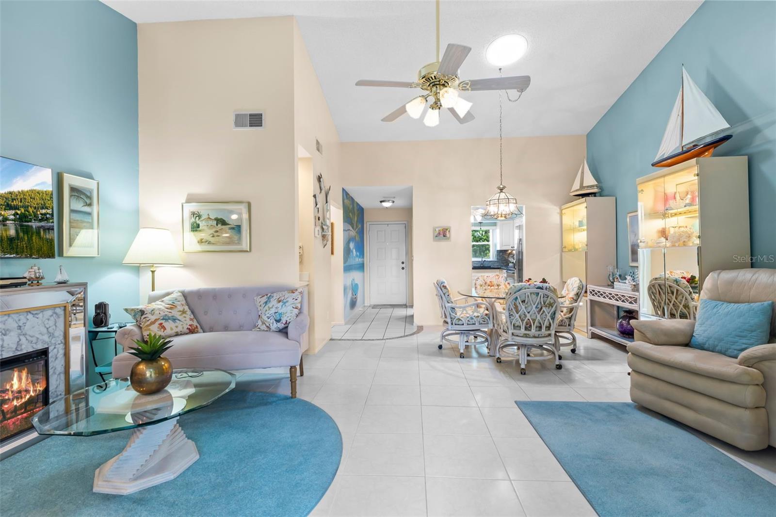 Image 3 of 58 For 1021 Tartan Drive C
