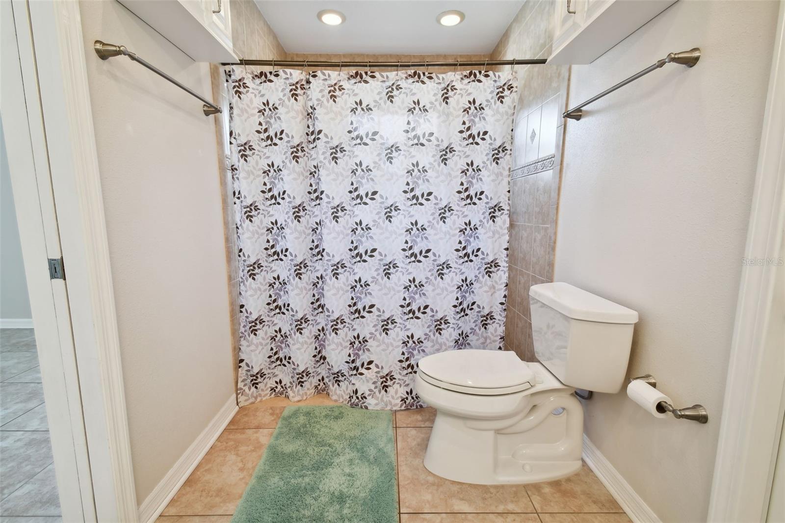 Image 15 of 22 For 4002 Mullen Avenue