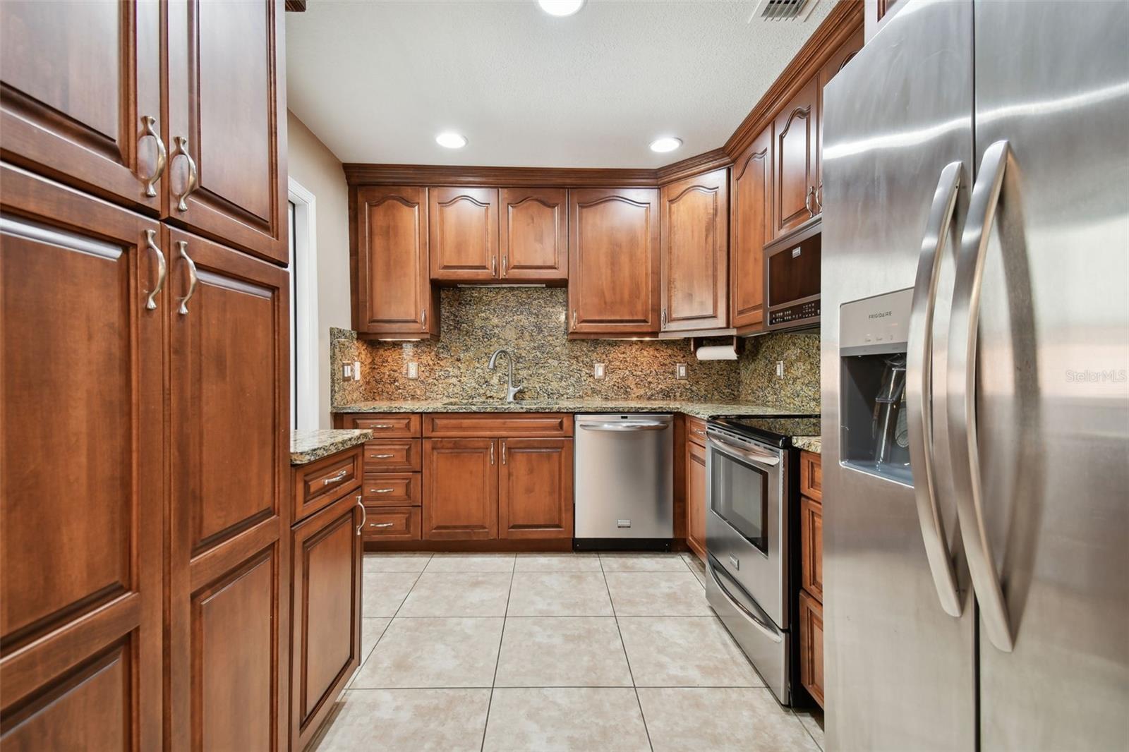 Image 4 of 22 For 4002 Mullen Avenue