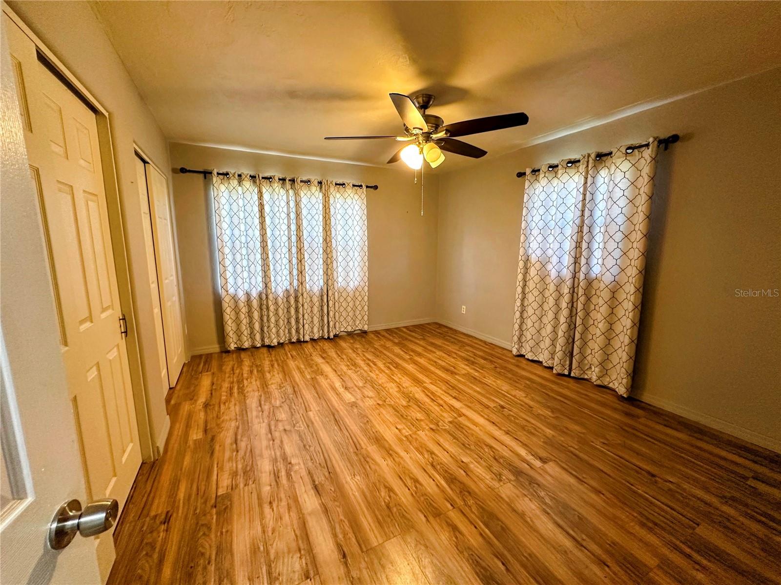 Image 12 of 26 For 1738 Tyrone Boulevard N