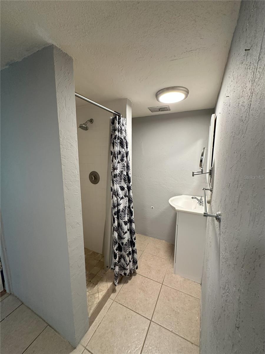 Image 21 of 26 For 1738 Tyrone Boulevard N