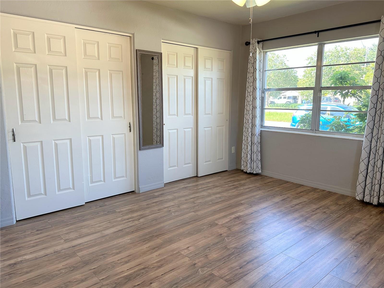 Image 30 of 42 For 1738 Tyrone Boulevard N