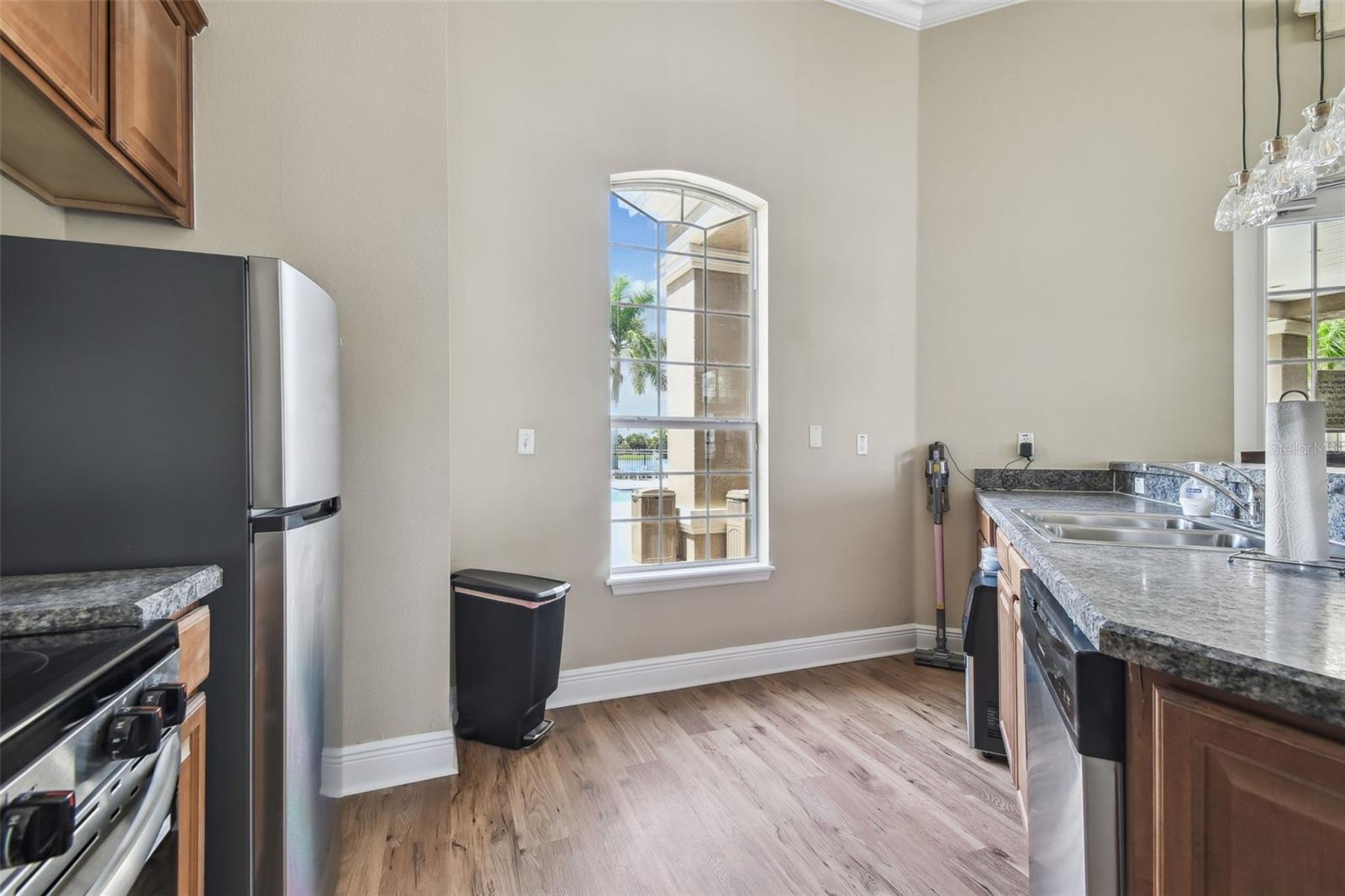 Image 65 of 84 For 7001 Interbay Boulevard 134