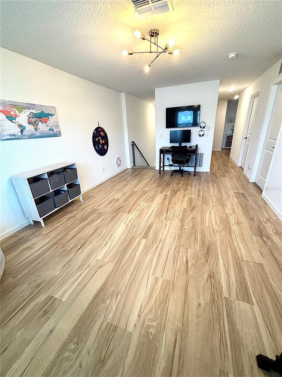 Image 10 of 29 For 11691 Adam Lee Way