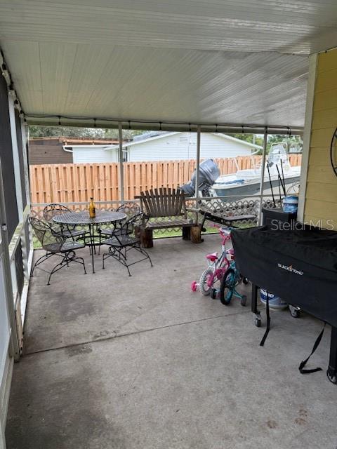 Image 14 of 27 For 37325 Vero Lane