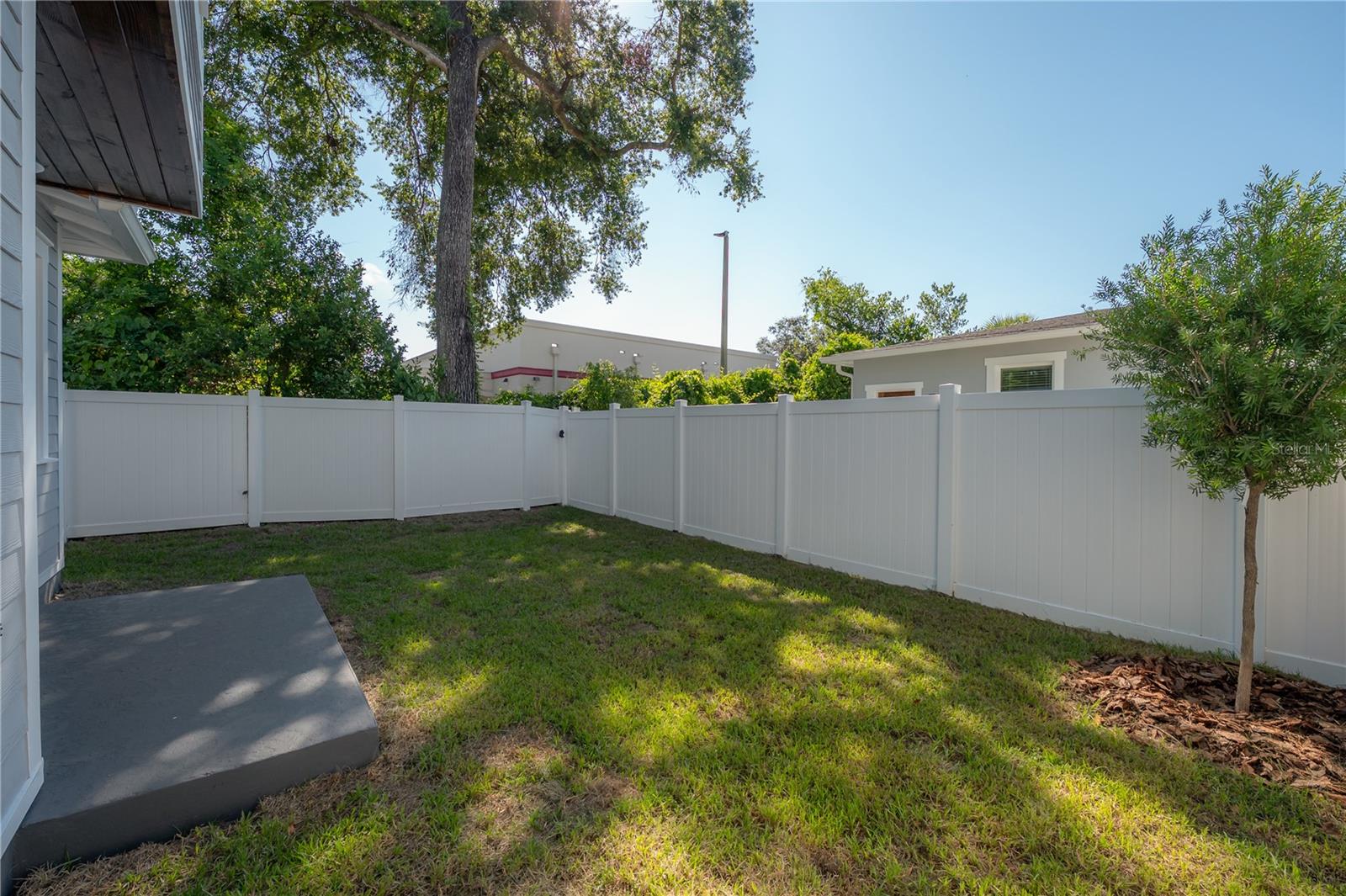 Image 38 of 48 For 807 Ida Street 2