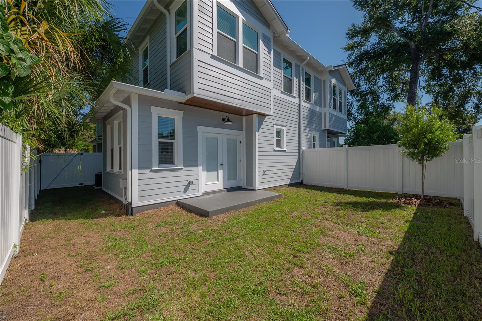 Image 42 of 48 For 807 Ida Street 2