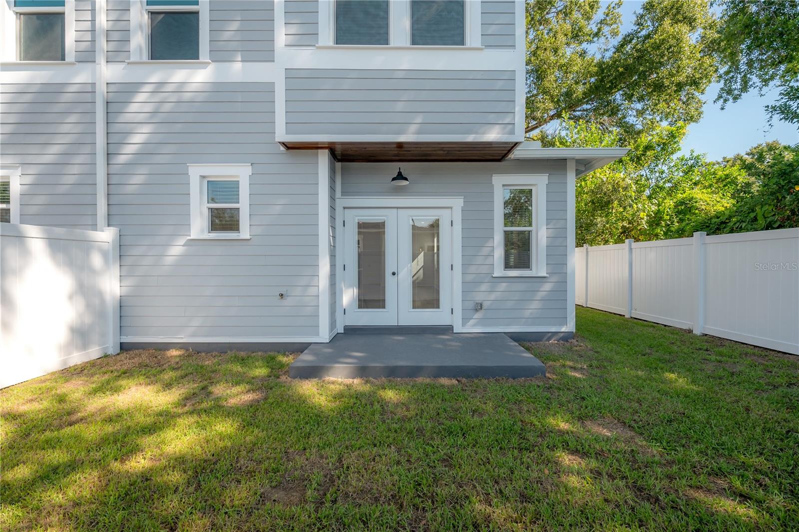 Image 43 of 48 For 807 Ida Street 2