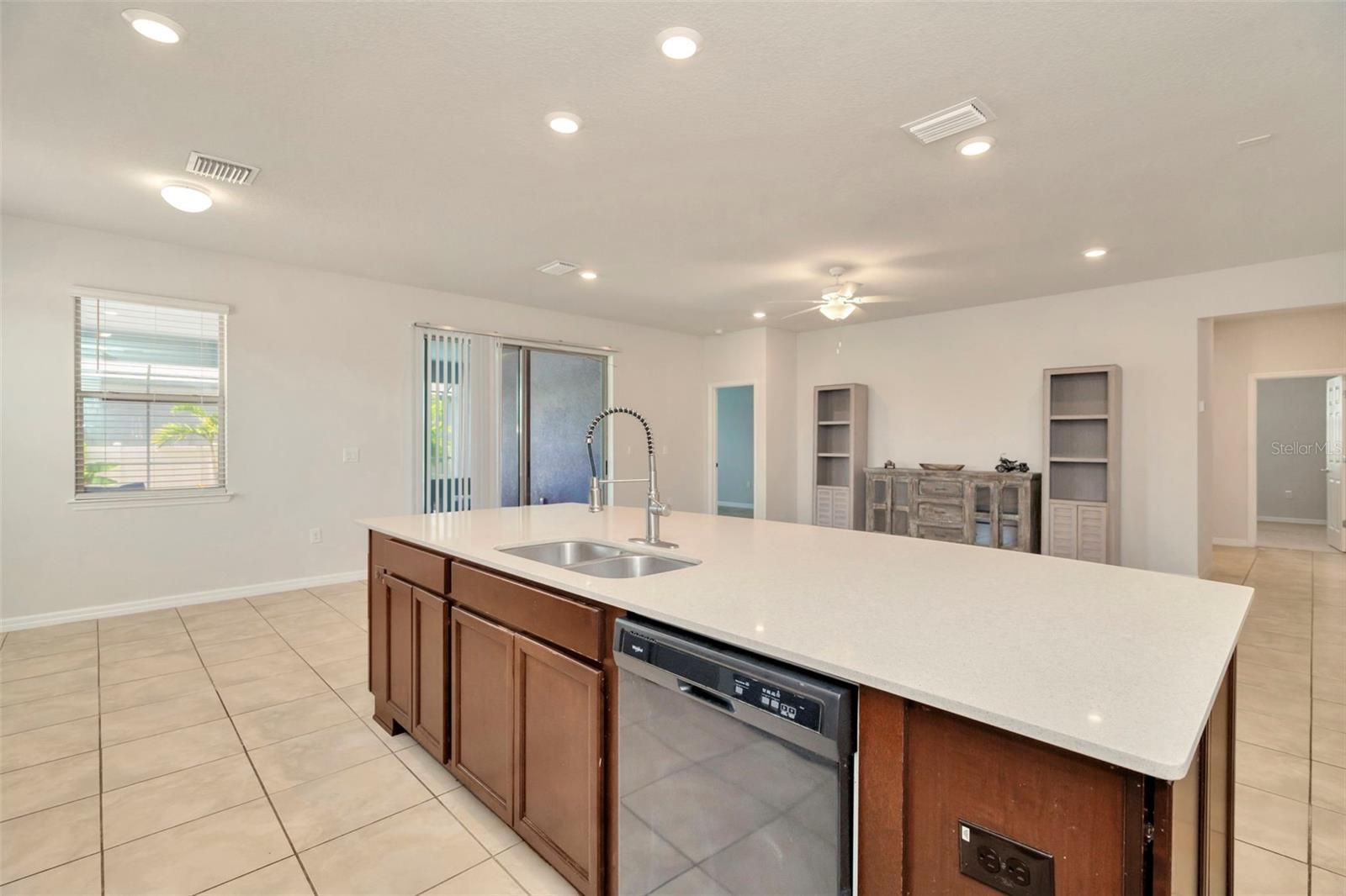 Image 16 of 60 For 18359 Cortes Creek Boulevard
