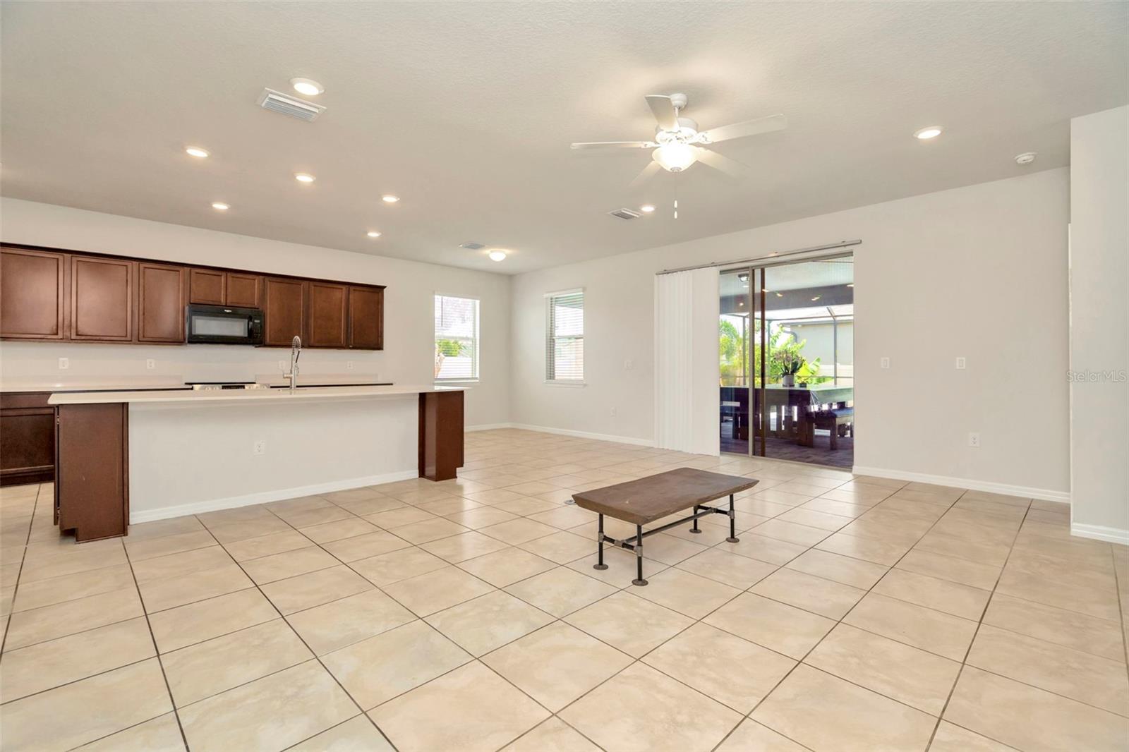 Image 19 of 60 For 18359 Cortes Creek Boulevard