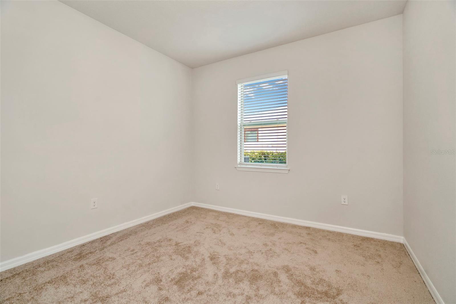 Image 28 of 60 For 18359 Cortes Creek Boulevard