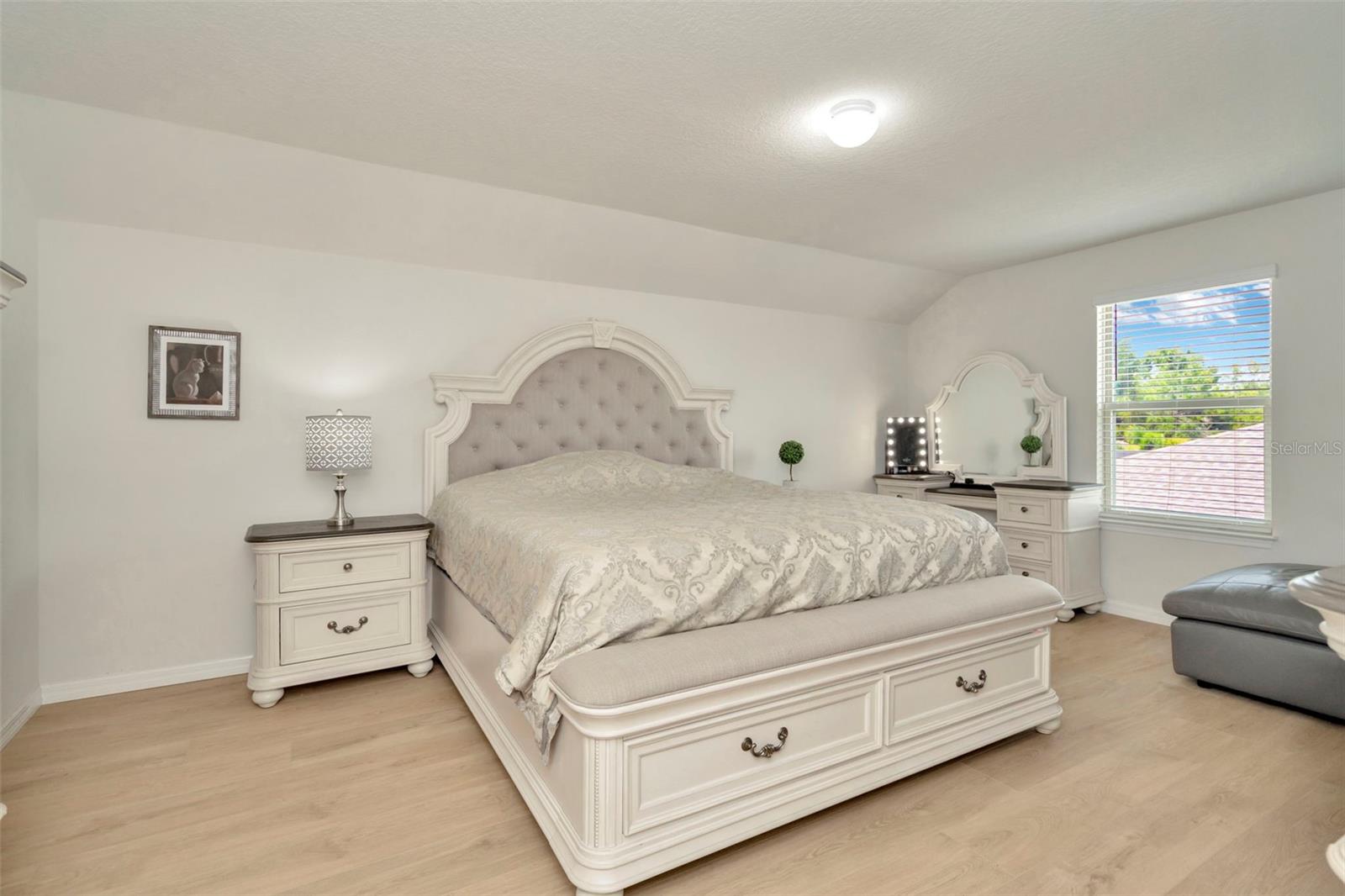 Image 39 of 60 For 18359 Cortes Creek Boulevard