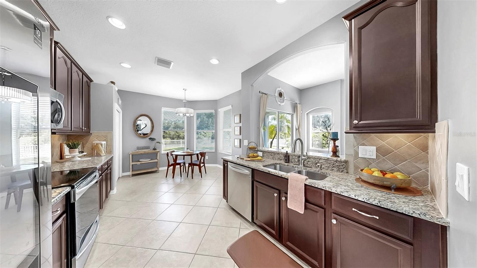 Image 10 of 63 For 7514 Forest Mere Drive