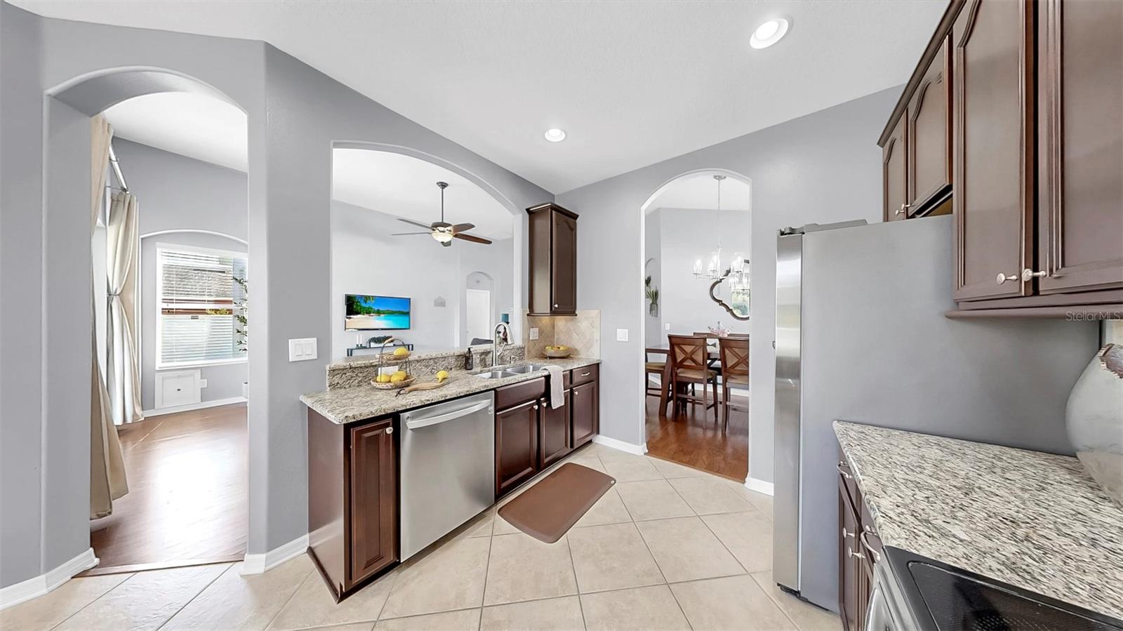 Image 11 of 63 For 7514 Forest Mere Drive