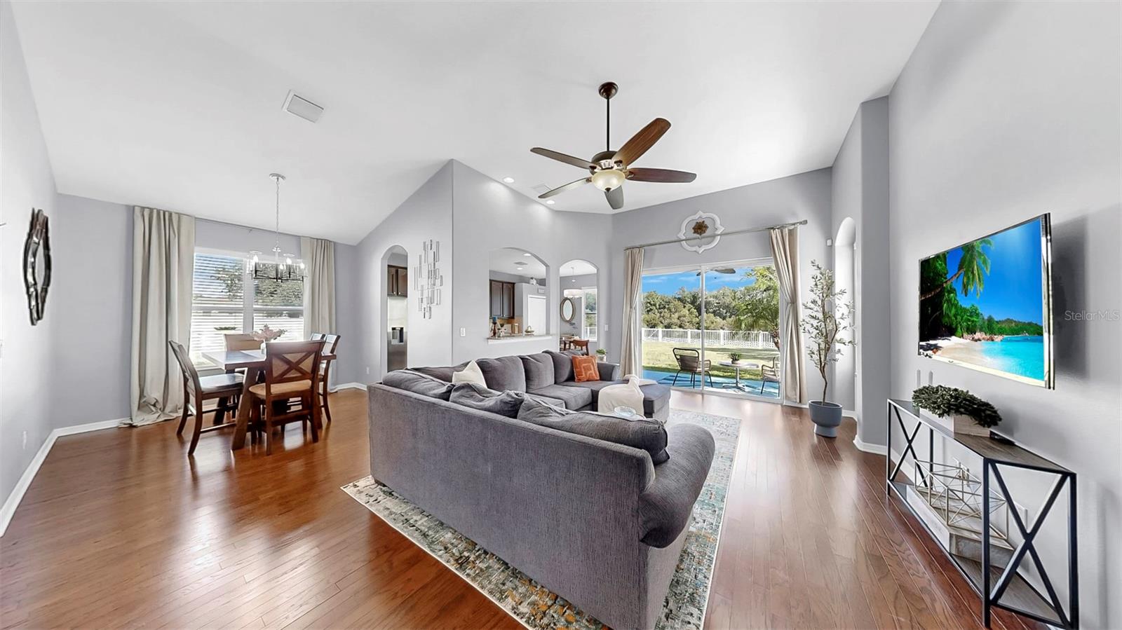Image 42 of 63 For 7514 Forest Mere Drive