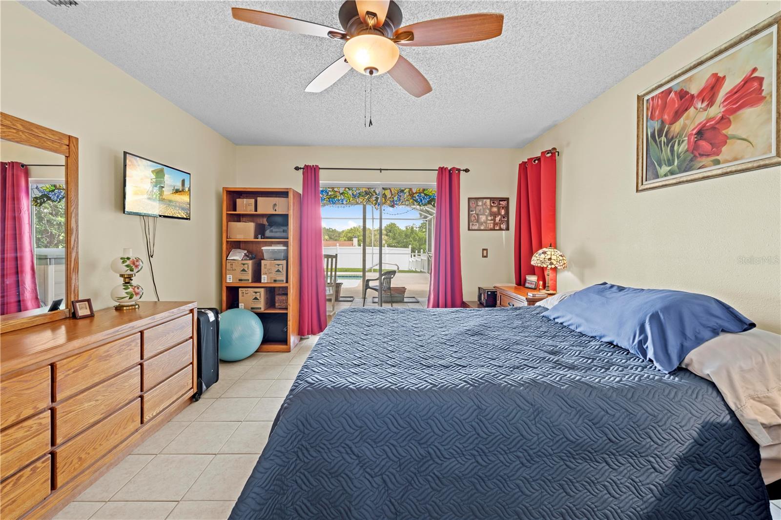 Image 28 of 63 For 14636 Linden Drive