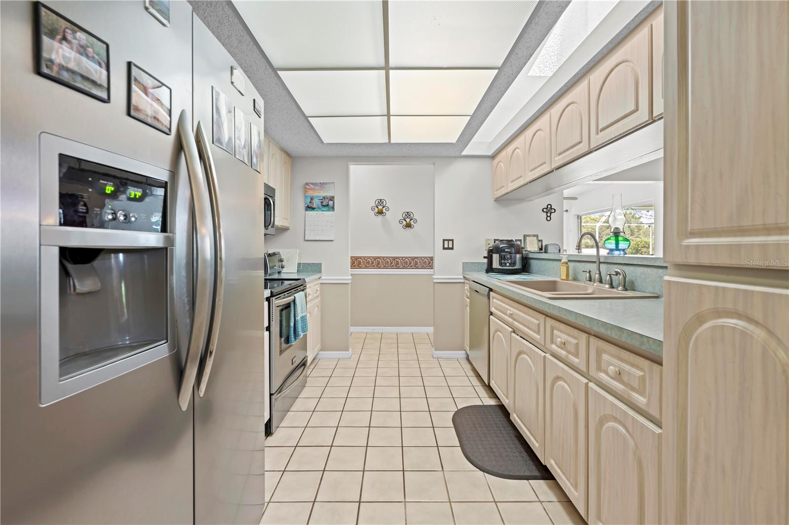 Image 46 of 63 For 14636 Linden Drive
