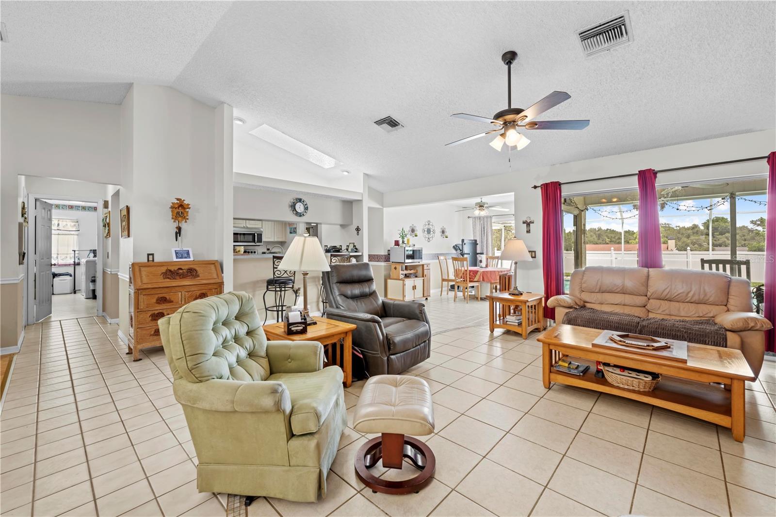 Image 53 of 63 For 14636 Linden Drive