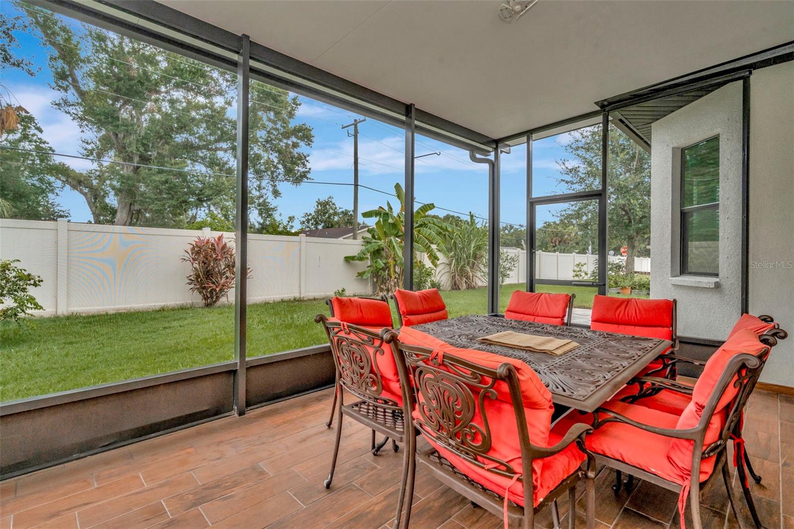 Image 17 of 42 For 11026 Brahman Ranch Circle