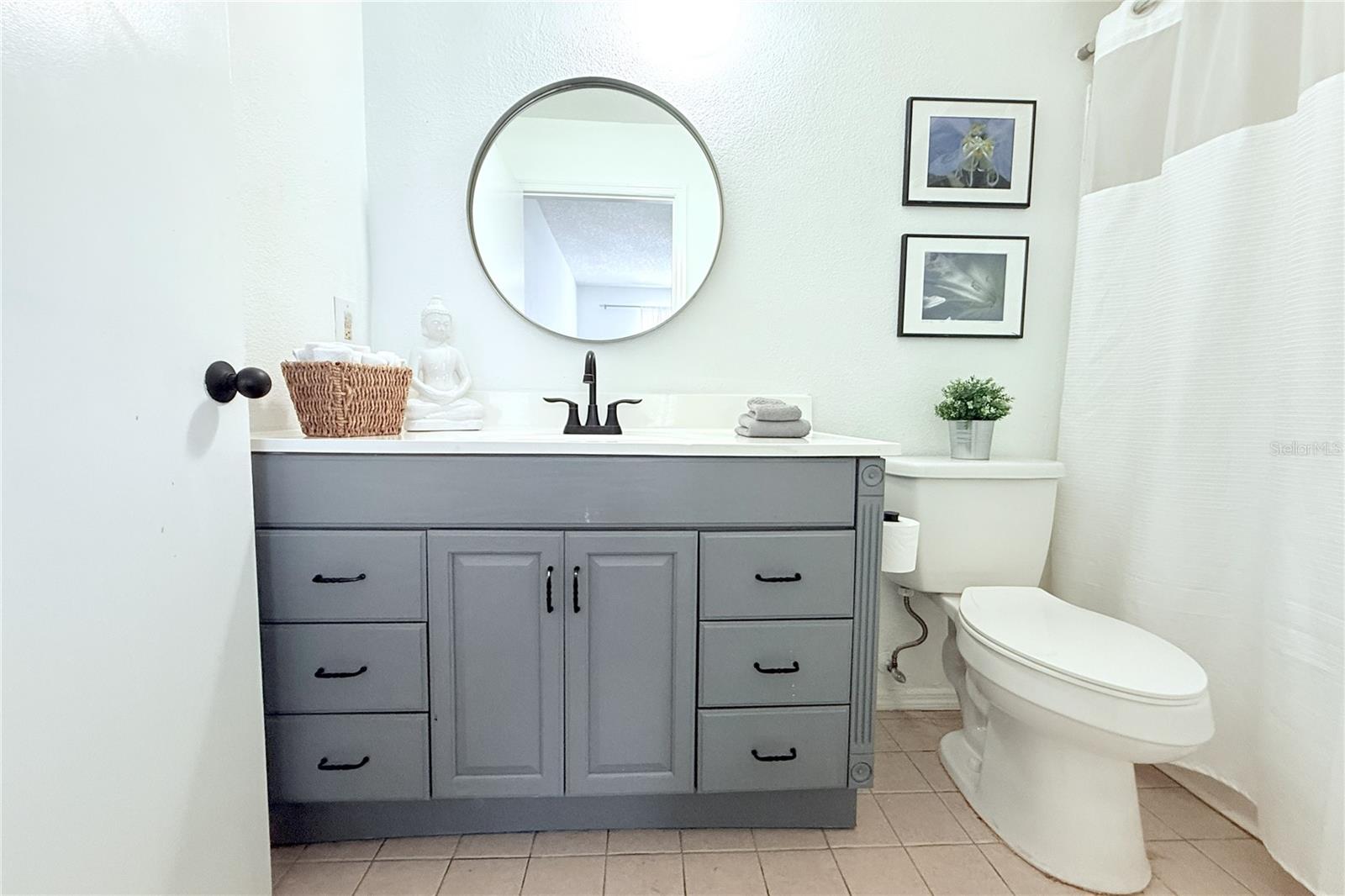 Image 21 of 37 For 9481 Highland Oak Drive 1310