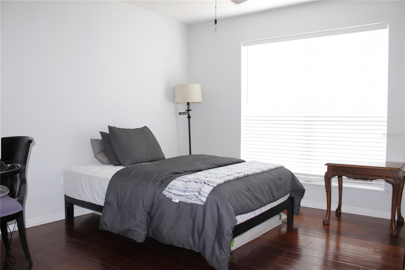 Image 24 of 37 For 9481 Highland Oak Drive 1310