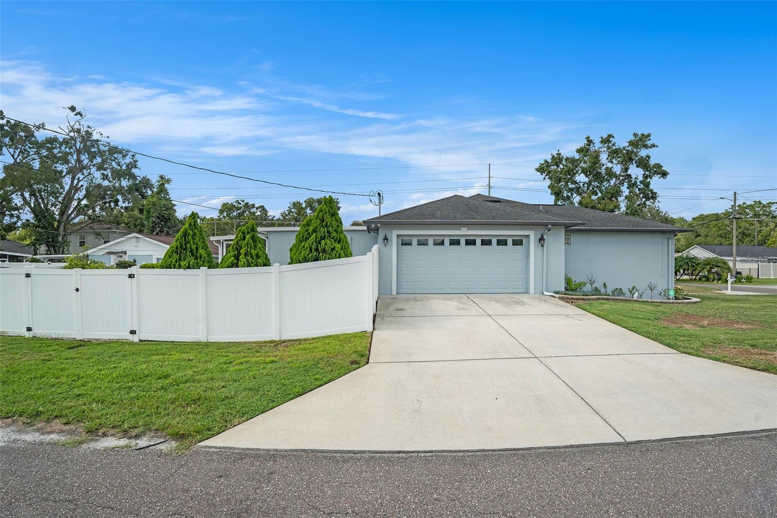 Image 13 of 29 For 7807 Packwood Avenue