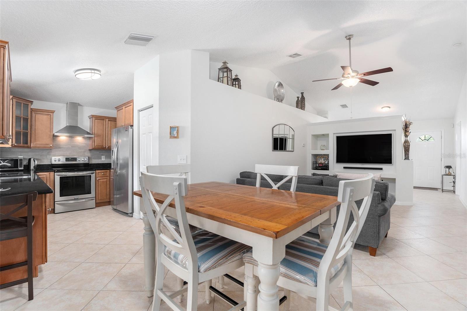 Image 19 of 29 For 7807 Packwood Avenue