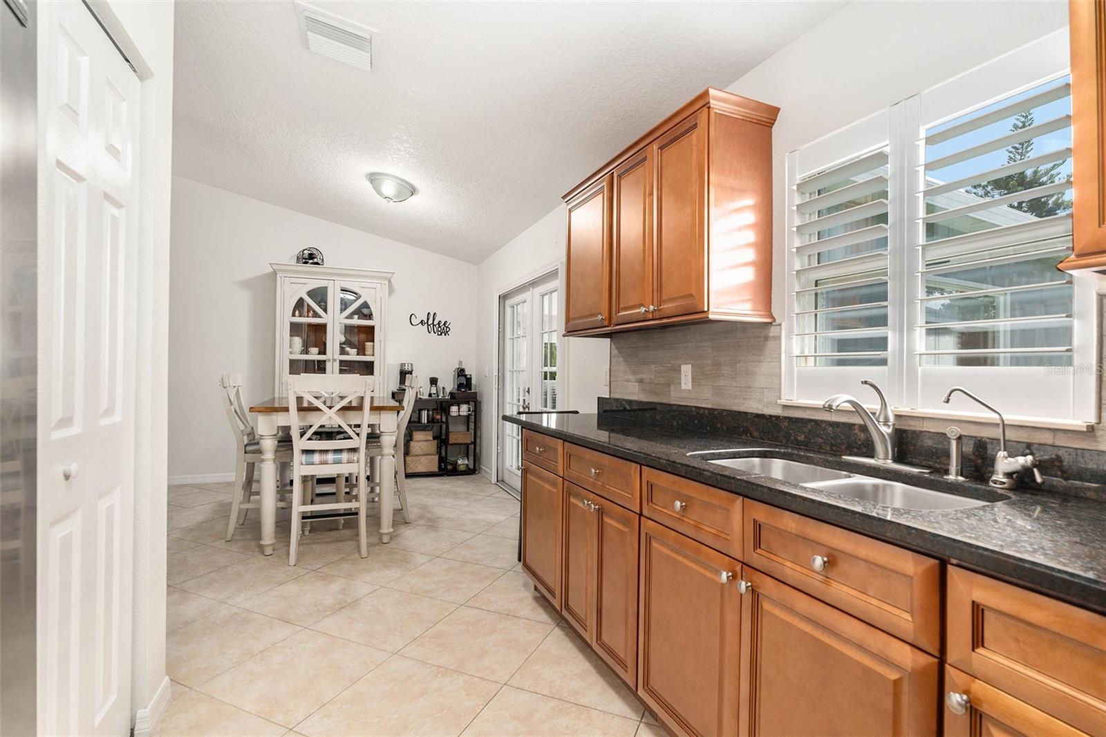 Image 22 of 29 For 7807 Packwood Avenue