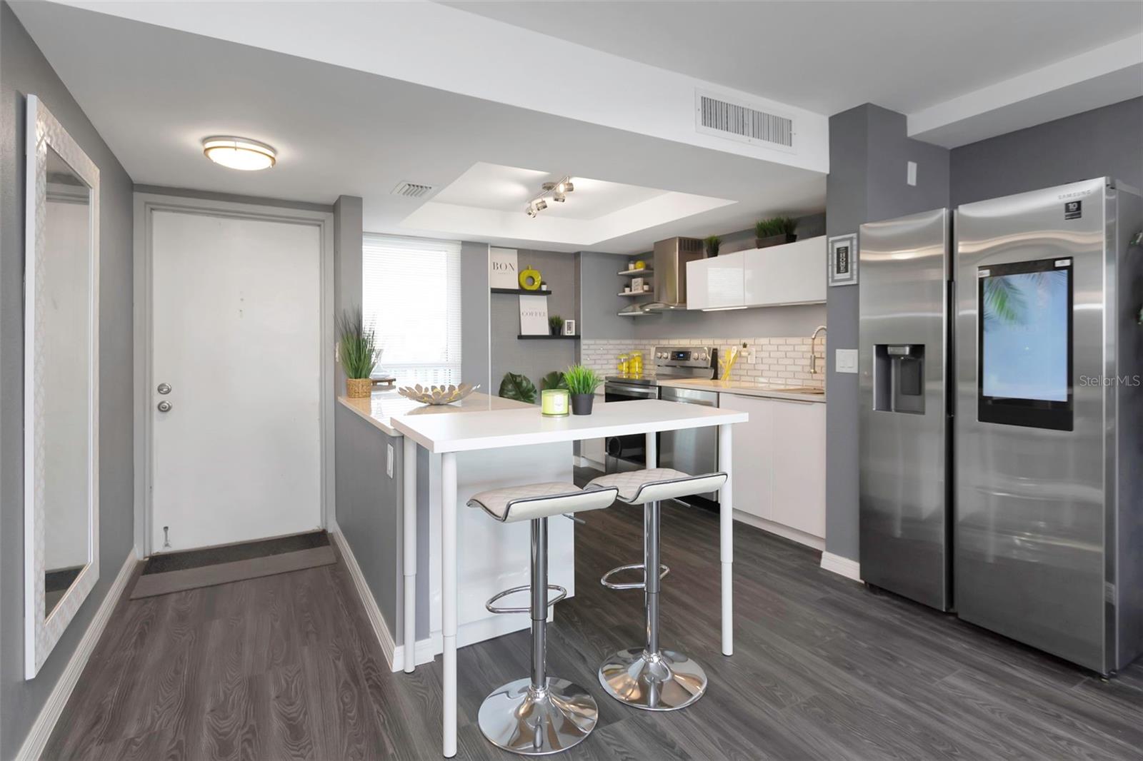 Image 13 of 71 For 2617 Cove Cay Drive 404