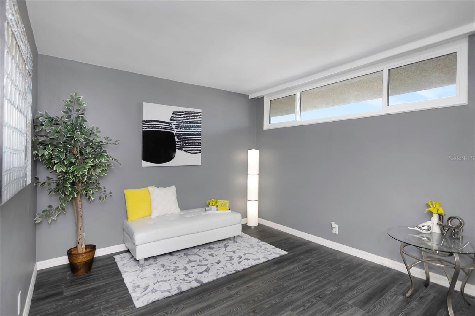 Image 31 of 71 For 2617 Cove Cay Drive 404