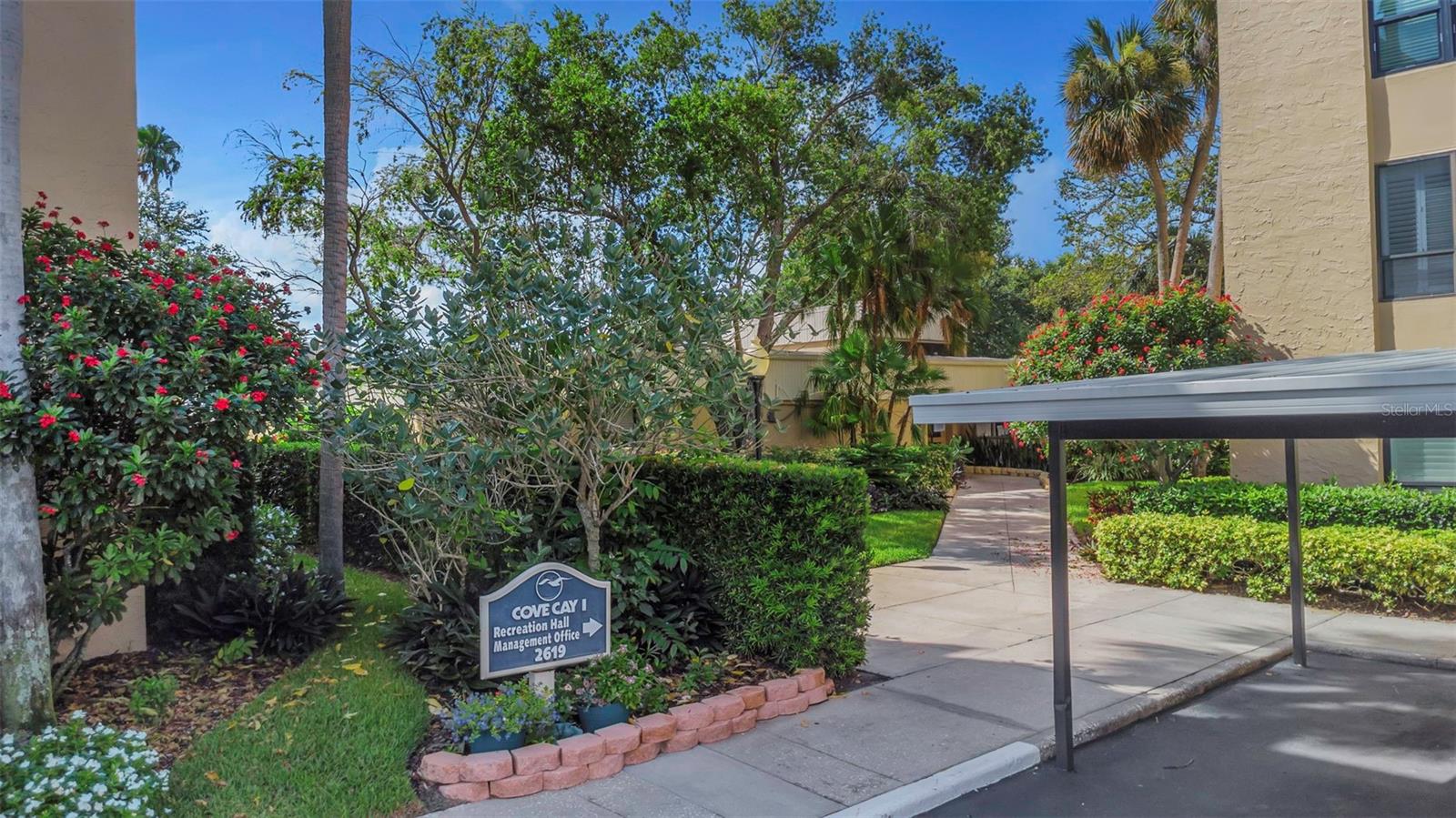 Image 41 of 71 For 2617 Cove Cay Drive 404