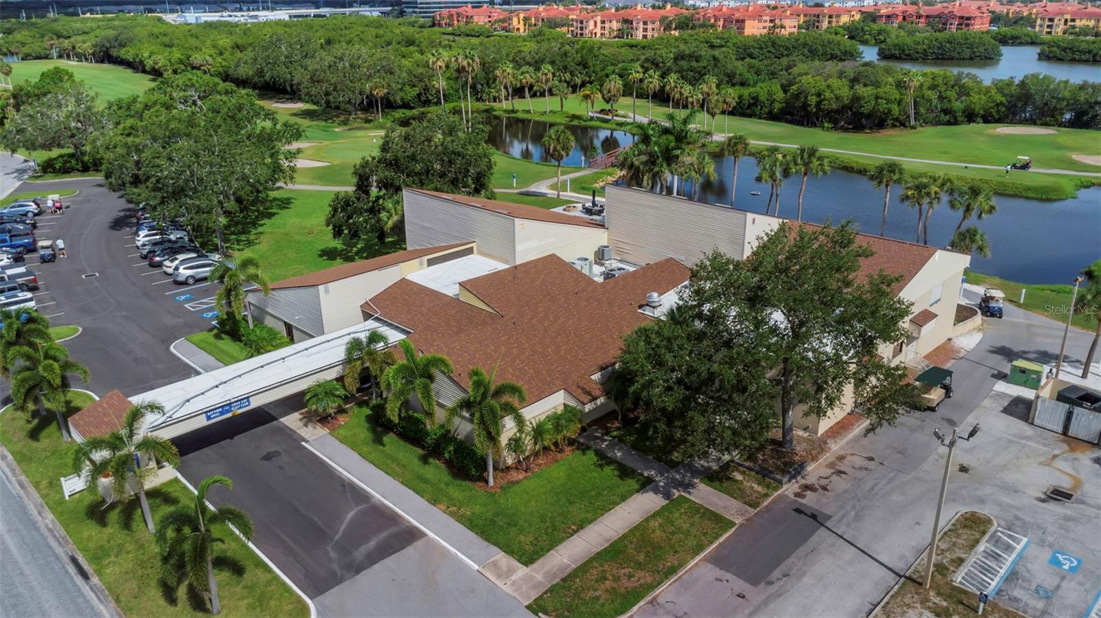 Image 59 of 71 For 2617 Cove Cay Drive 404