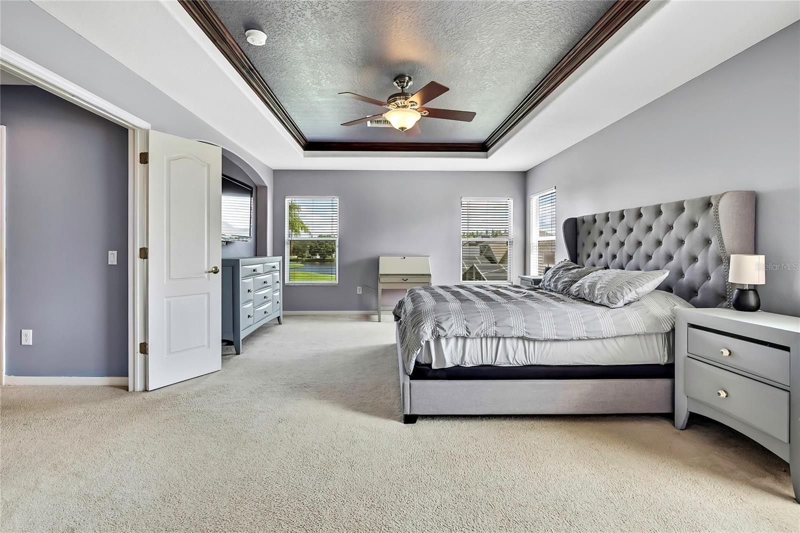 Image 42 of 76 For 4025 Harbor Lake Drive