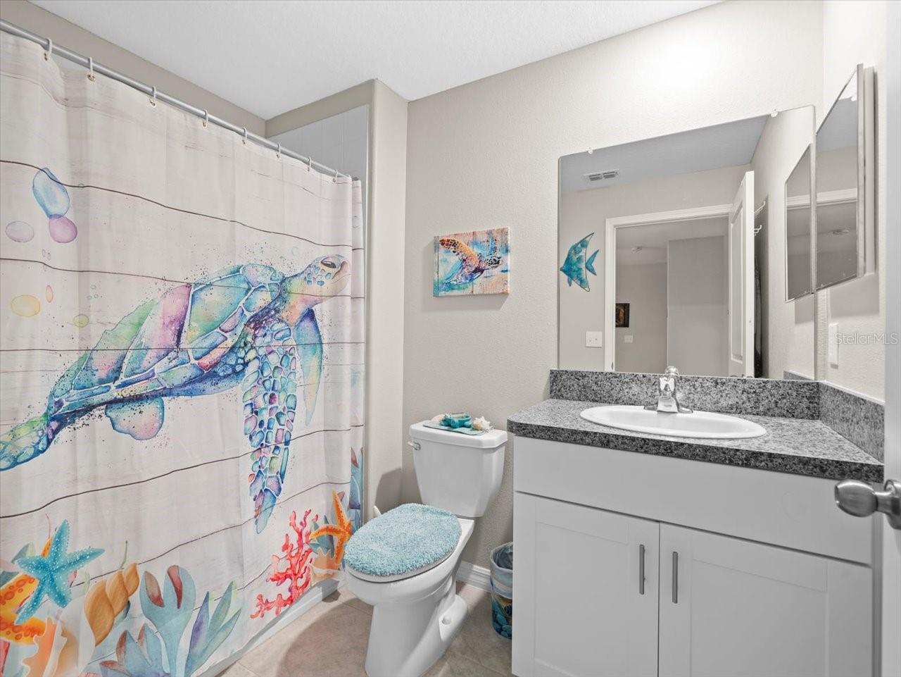 Image 25 of 32 For 8491 Essington St