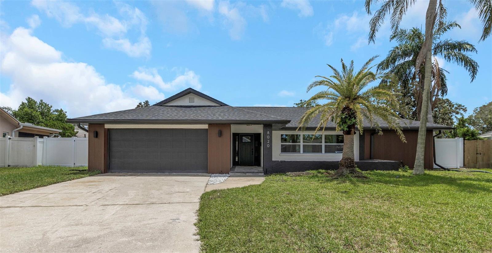Details for 8020 Cranbrook Court, SEMINOLE, FL 33777