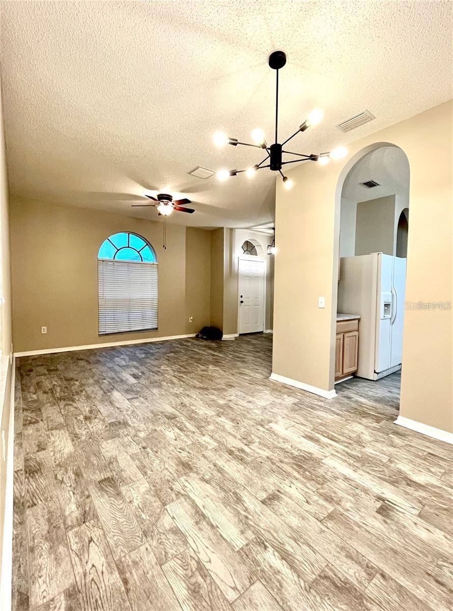 Image 2 of 12 For 10519 Peppergrass Court