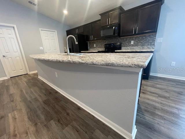 Image 13 of 48 For 5108 33rd Avenue E