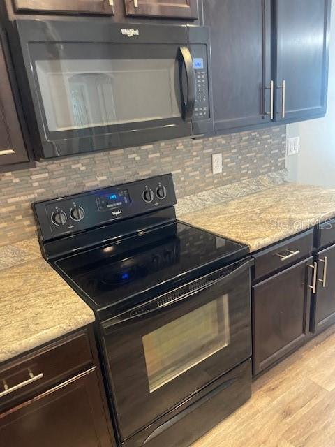 Image 20 of 48 For 5108 33rd Avenue E