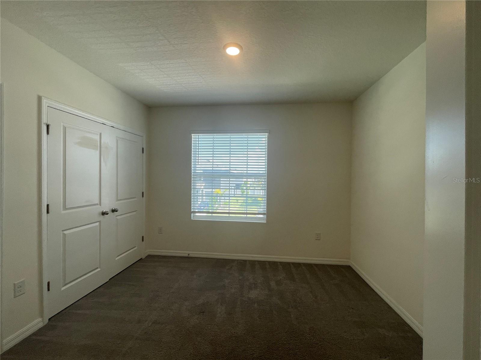 Image 9 of 32 For 33078 Major Oak Dr