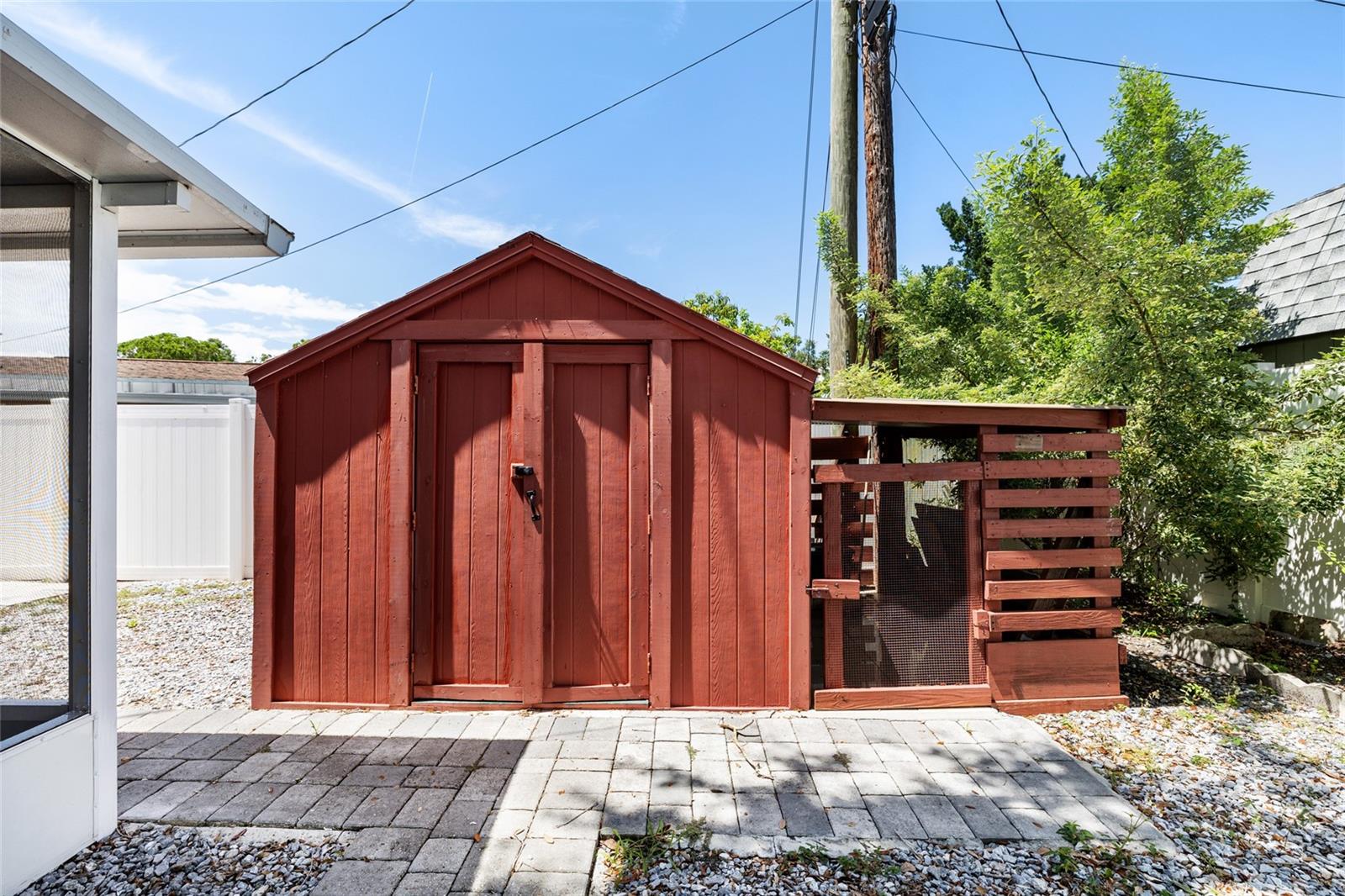 Image 45 of 45 For 4527 Fountainbleau Rd
