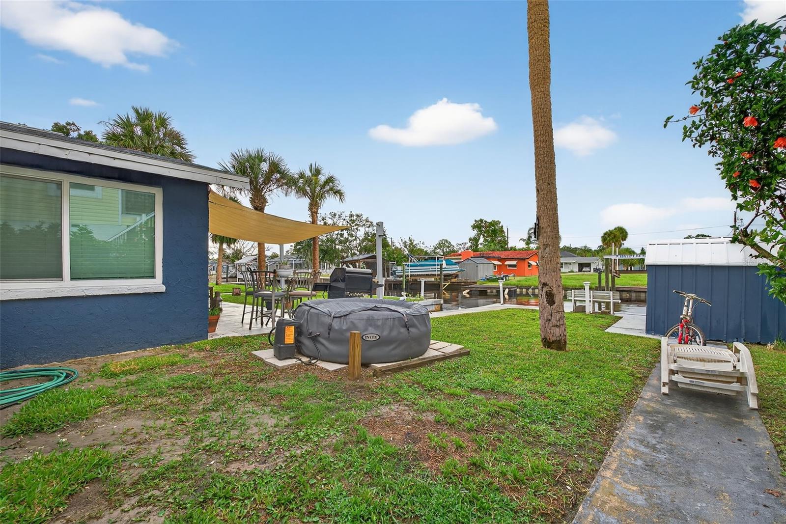 Image 40 of 50 For 5433 Bluepoint Drive