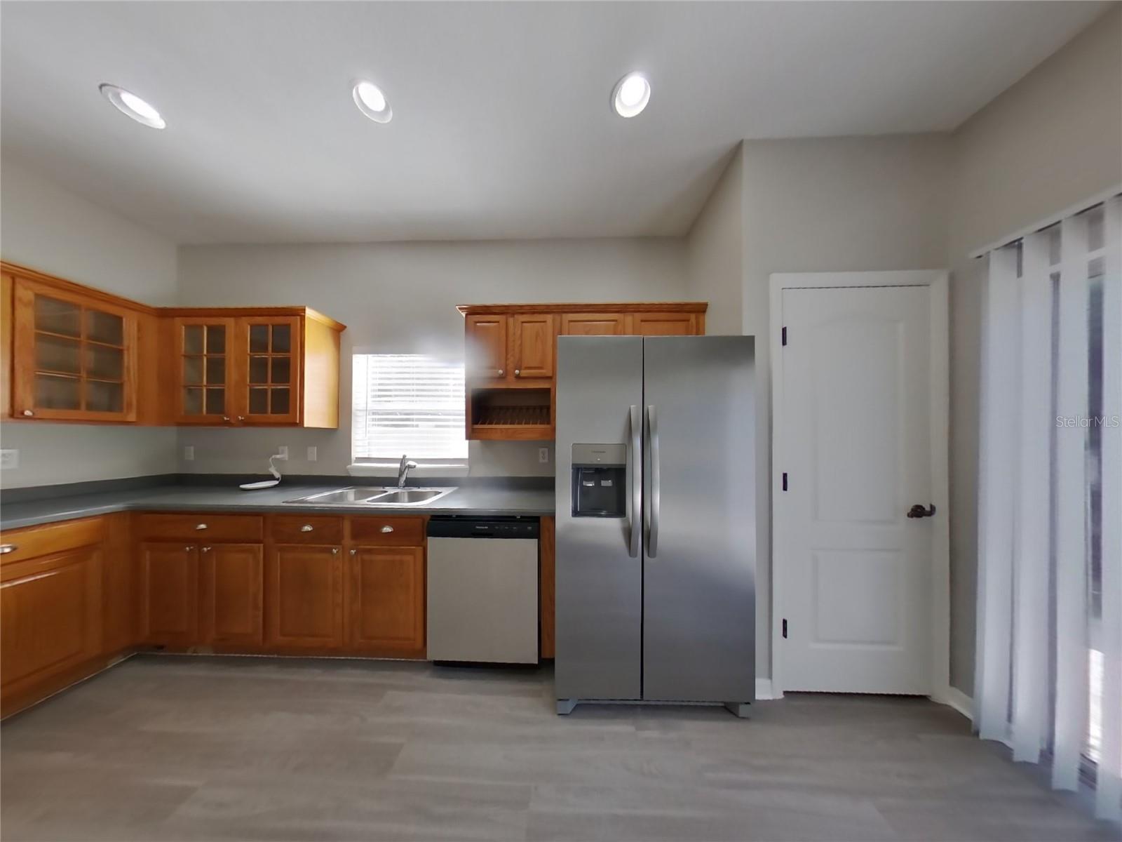Image 4 of 16 For 7756 Beridale Court