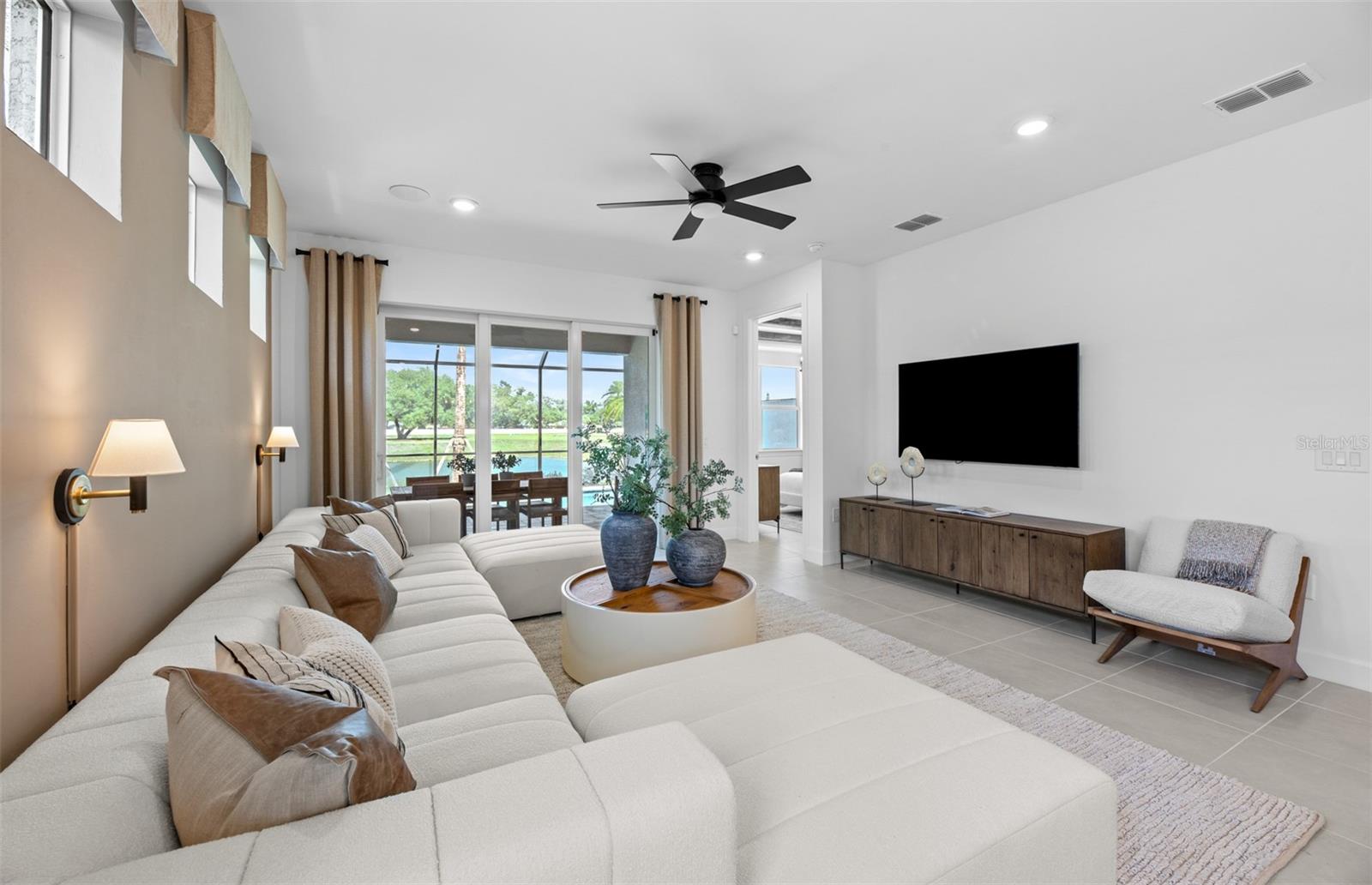 Image 19 of 39 For 17885 Star Ruby Place