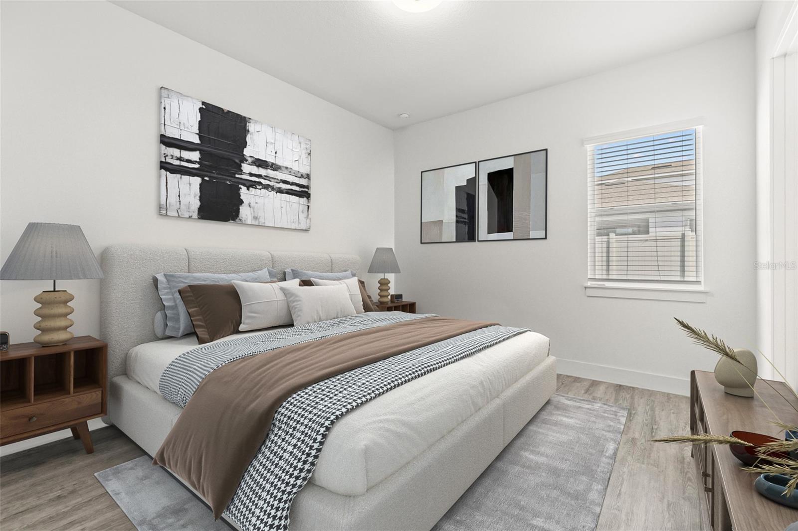 Image 28 of 60 For 9046 Ivy Stark Boulevard