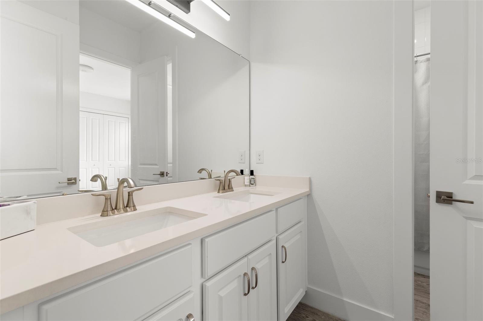 Image 30 of 60 For 9046 Ivy Stark Boulevard